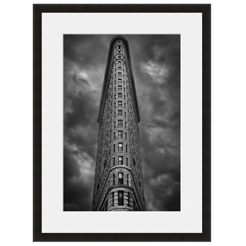 Image shown in Black Onyx frame with white mat. New York City, New York, Flat Iron Building, photographed by Vincent Versace.
